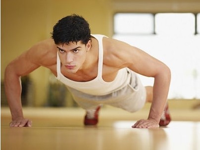 完美俯卧撑运动塑造好身形-运动减肥-健康常识