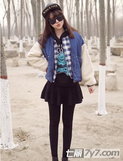 女生短裙+冬装矮个子棉服短款显高穿衣搭配-群女生双子图片