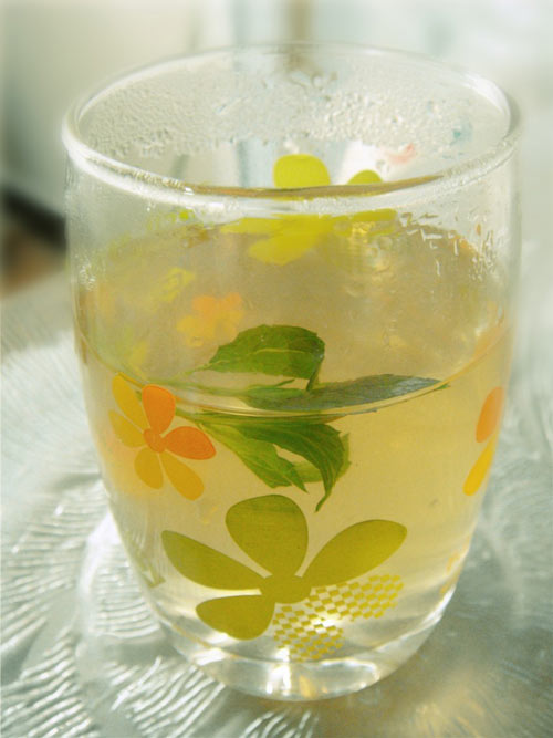 草珊瑚凉茶冻