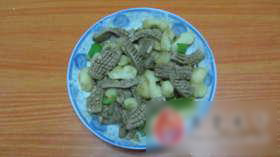 荸荠炒腰花