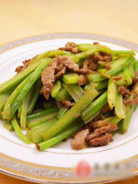 牛肉芹菜