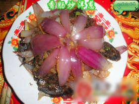 香肠炒洋葱