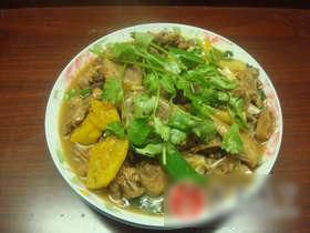 菠萝炒鸭