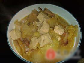 白菜炖冻豆腐