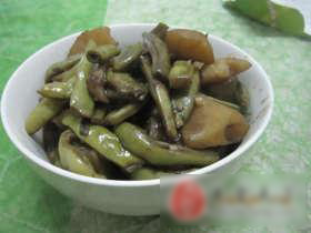 土豆炖豆角