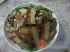 肉炒香干