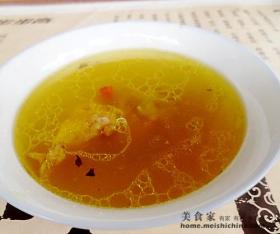 肚包鸡