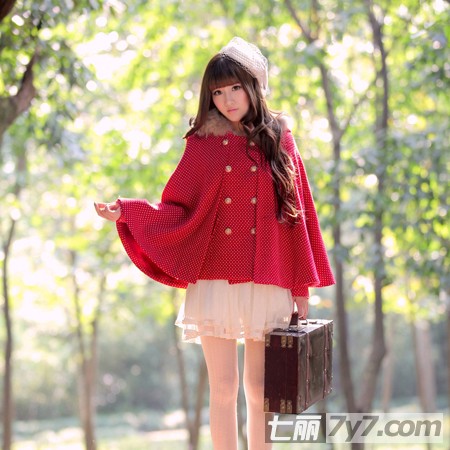 小个子女生内搭马甲搭配技巧 2012120458293781_650x2000.jpg